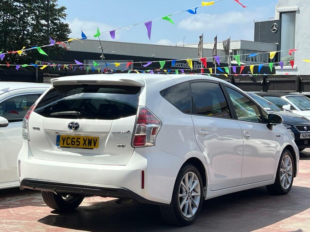 Toyota Prius+ Hatchback White #7