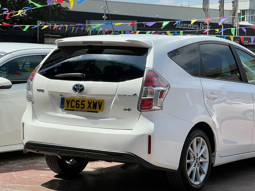 Toyota Prius+ Hatchback White #8