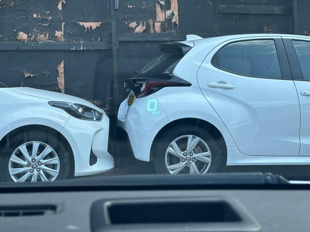 Toyota Prius+ Hatchback White #61