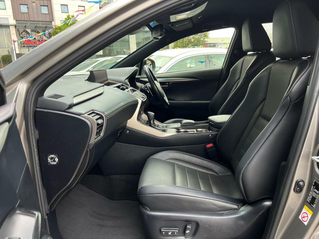 Lexus NX 300H 2.5 Luxury Cvt Premium Nav Red #60