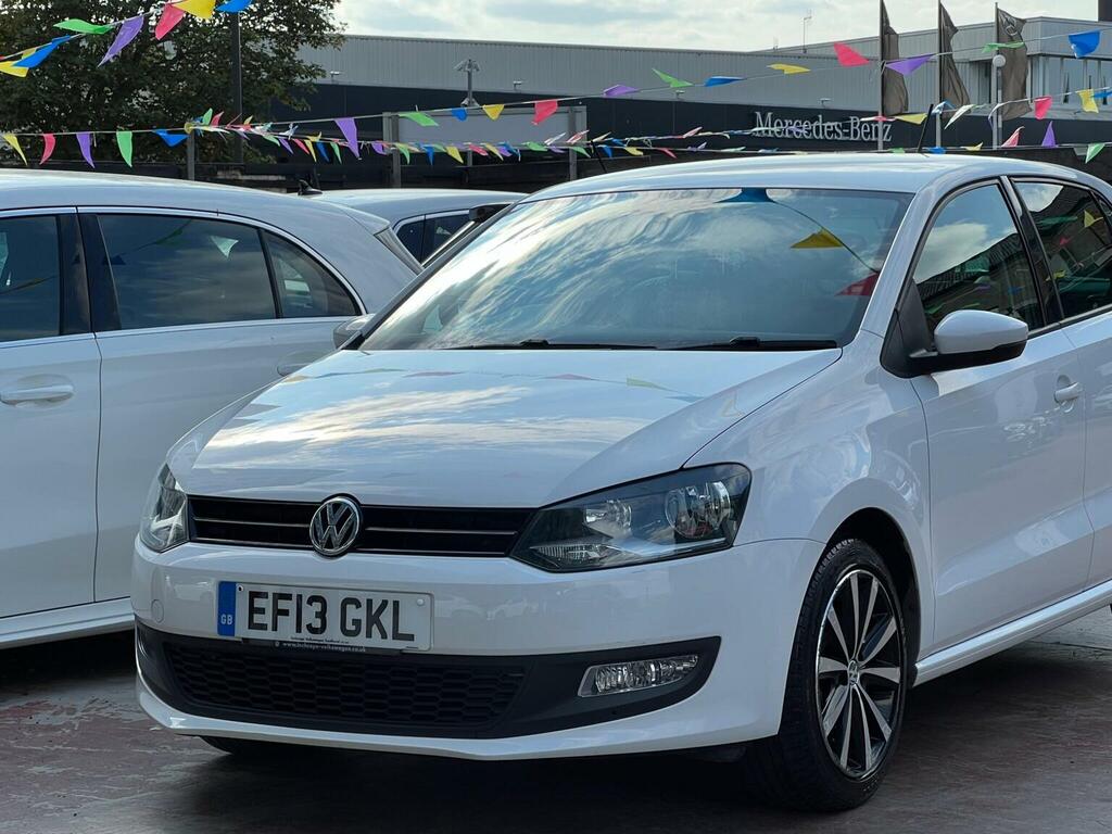 Volkswagen Polo Match White #16