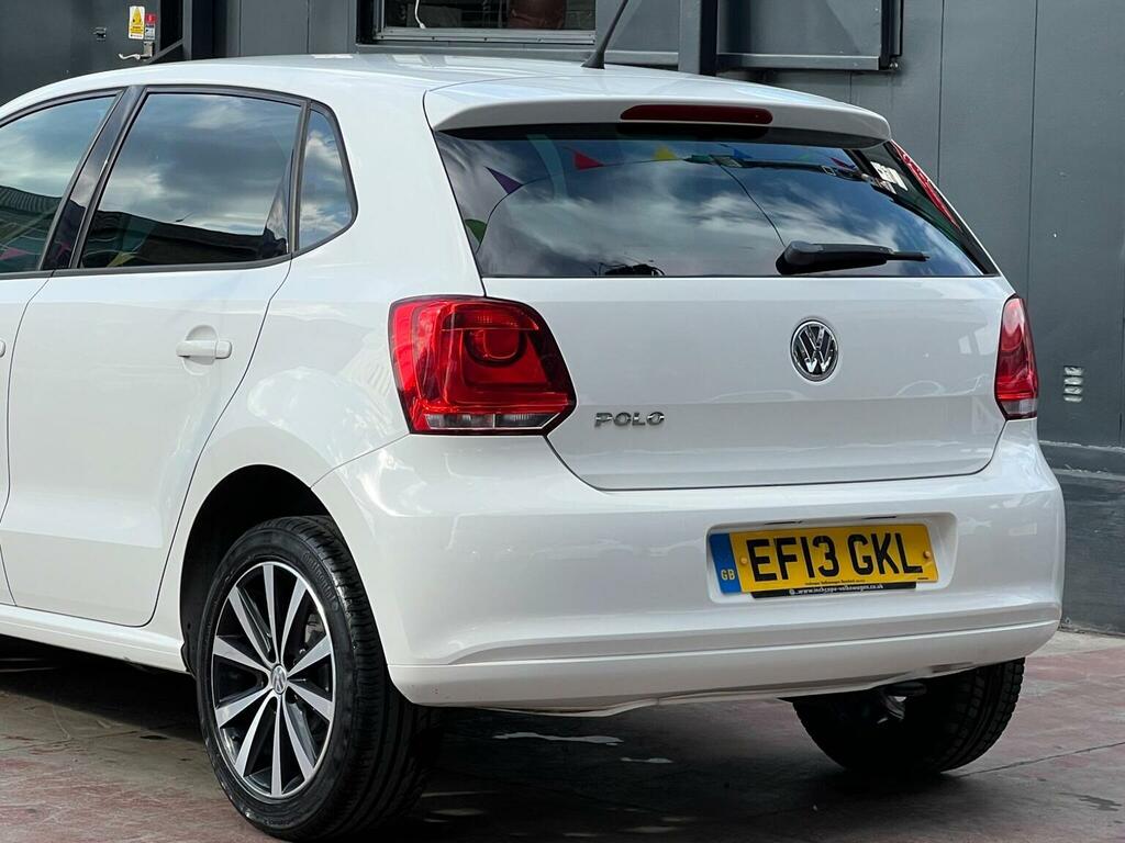 Volkswagen Polo Match White #7