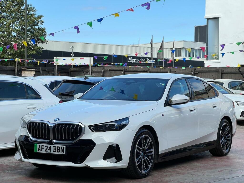 BMW i5 G60 Edrive40 M Sport Saloon Black #11