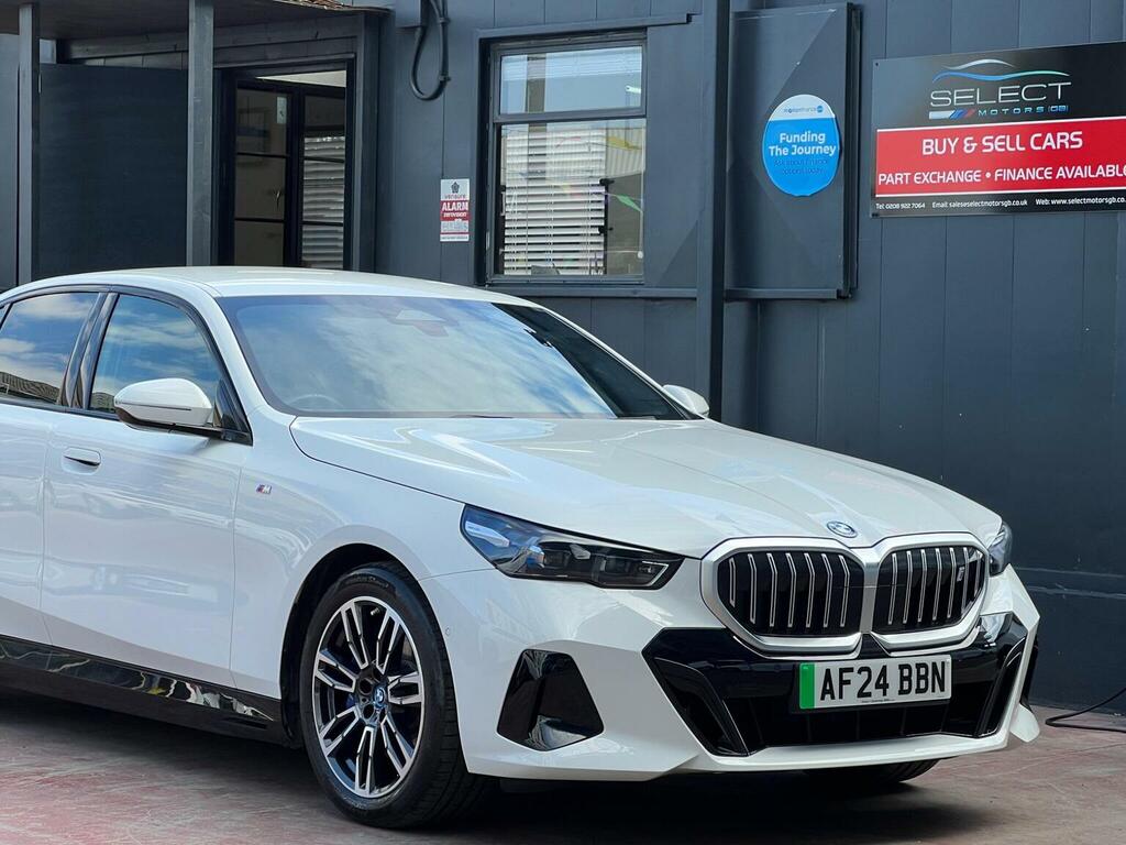 BMW i5 G60 Edrive40 M Sport Saloon Black #10