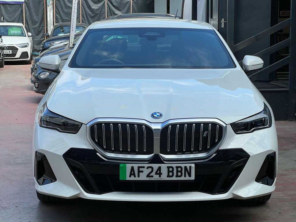 BMW i5 G60 Edrive40 M Sport Saloon Black #7