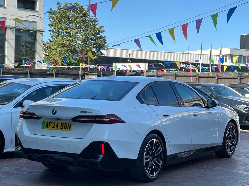 BMW i5 G60 Edrive40 M Sport Saloon Black #15