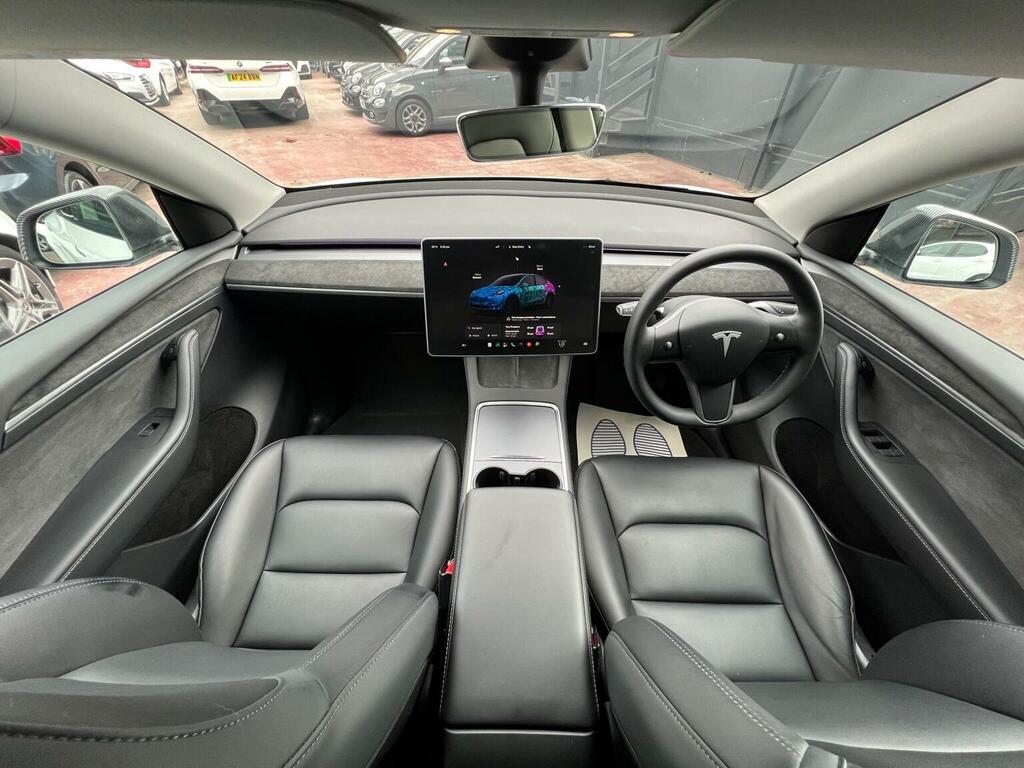Tesla Model Y Model Y Long Range Awd White #3