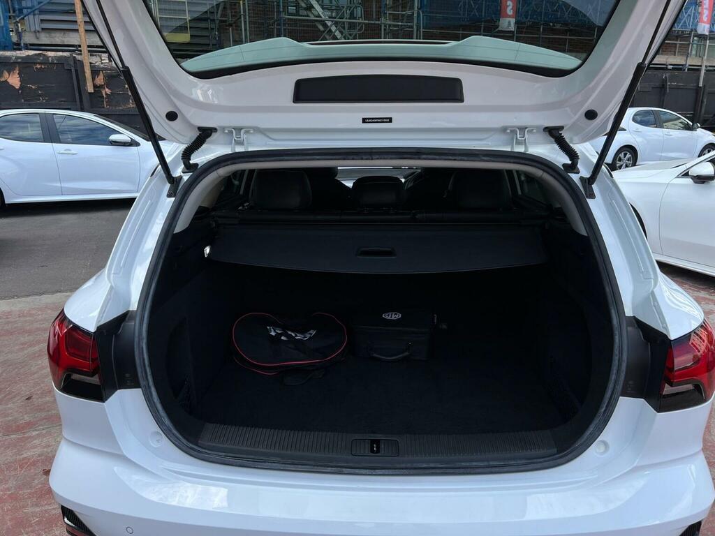 MG MG5 Mg5 61.1Kwh Trophy Long Range Estate Grey #57