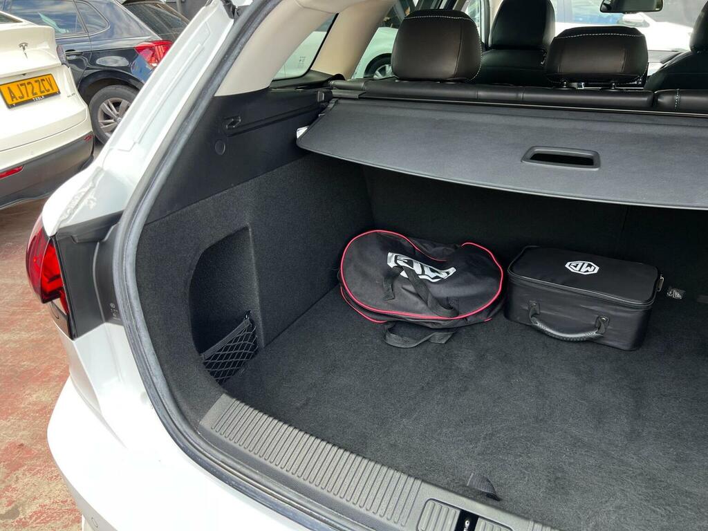 MG MG5 Mg5 61.1Kwh Trophy Long Range Estate Grey #56