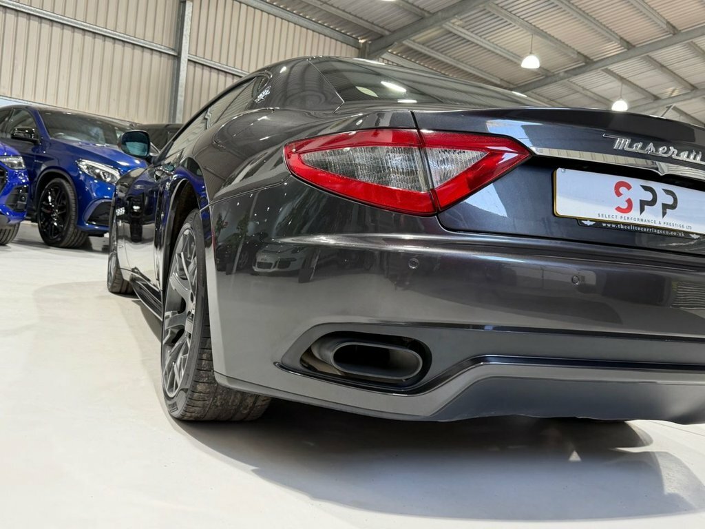 Maserati GranTurismo Sport Auto #12