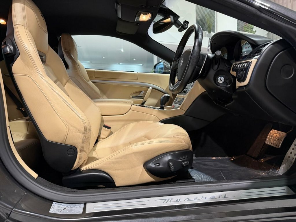 Maserati GranTurismo Sport Auto #41
