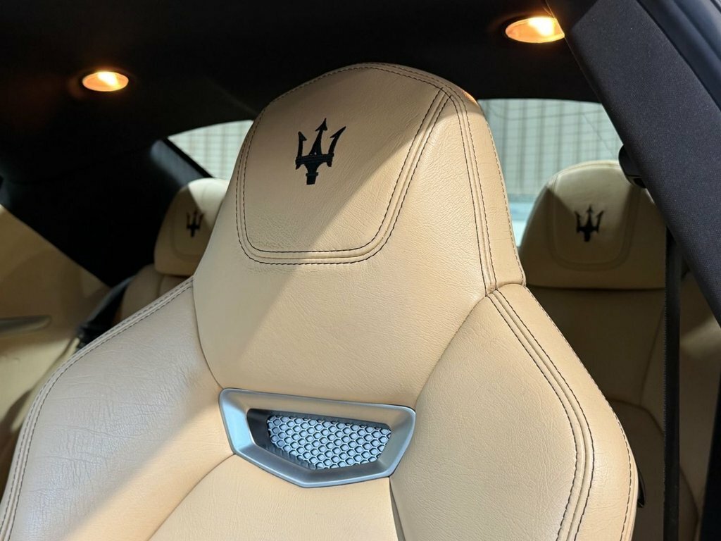 Maserati GranTurismo Sport Auto #18
