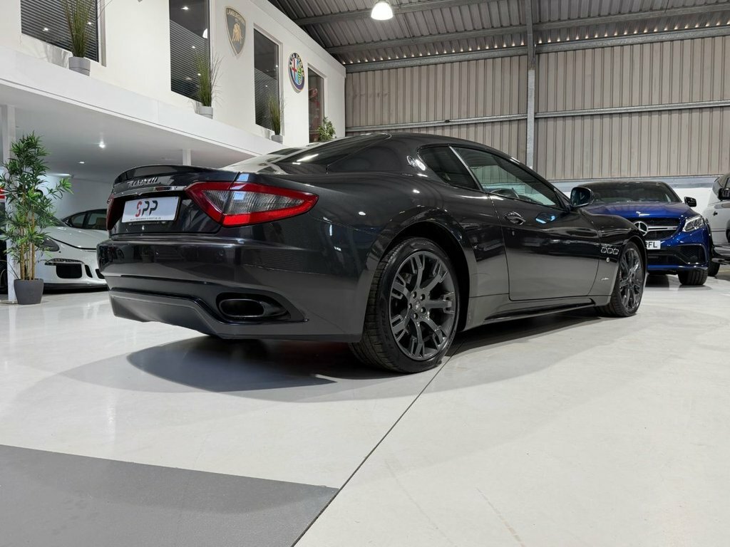Maserati GranTurismo Sport Auto #25