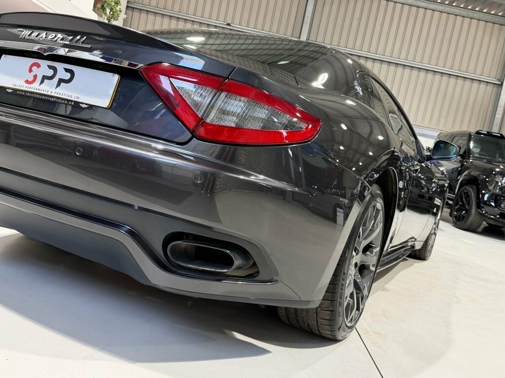 Maserati GranTurismo Sport Auto #27