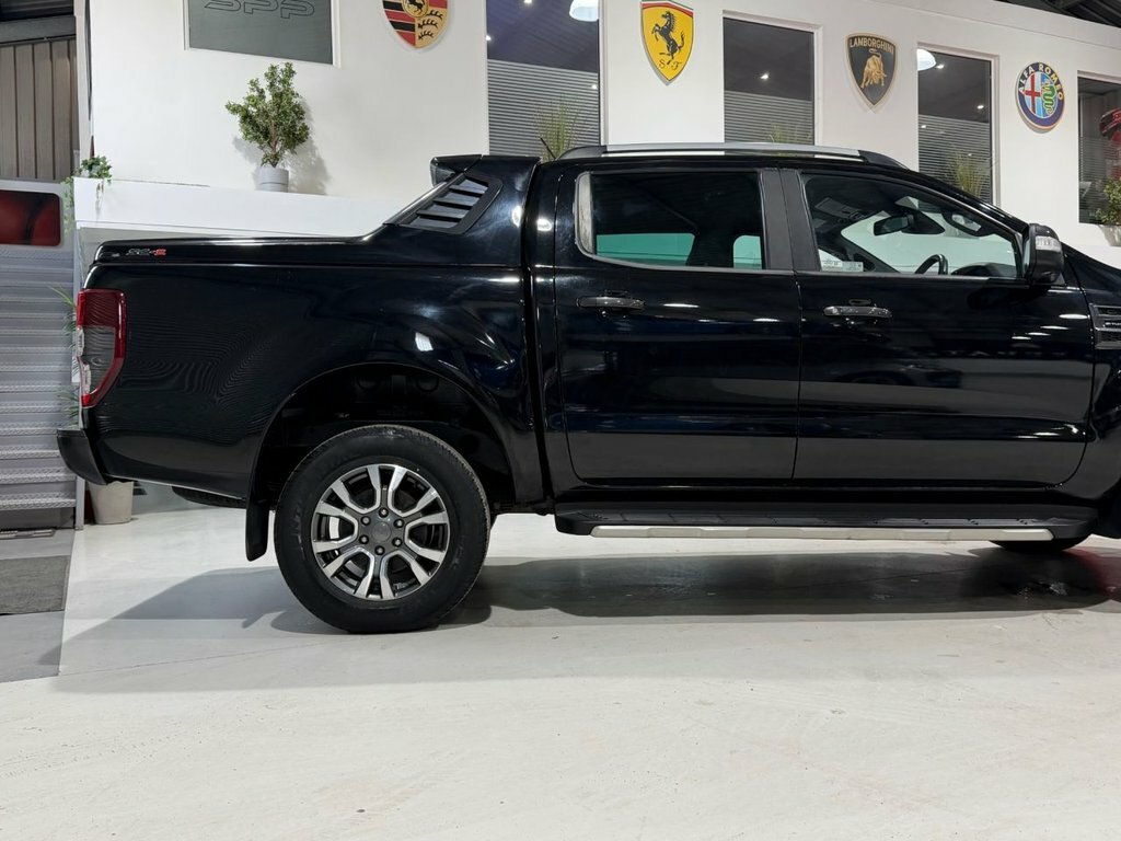 Ford Ranger 2.0 Ecoblue Wildtrak Pickup Double Cab Black #3