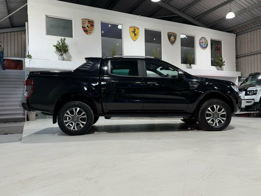 Ford Ranger 2.0 Ecoblue Wildtrak Pickup Double Cab Black