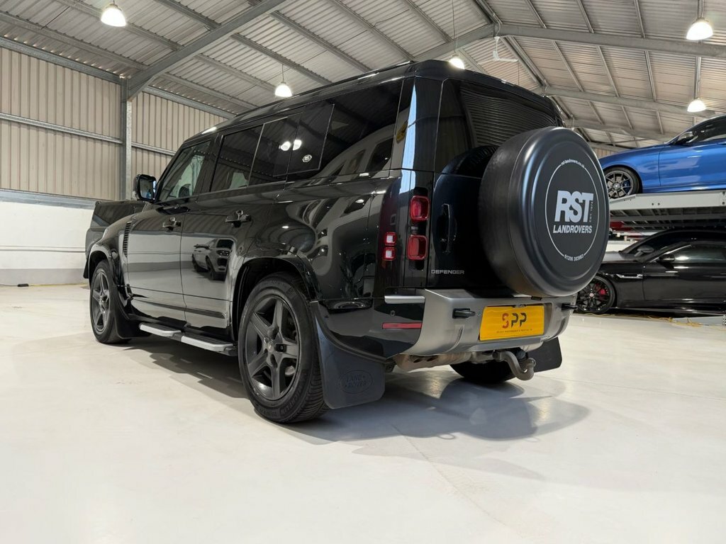 Land Rover Defender 110 3.0 D250 Mhev X-dynamic Se Suv 4Wd Black #3