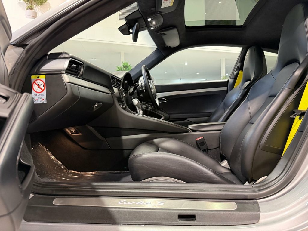 Porsche 911 3.8T 991 Turbo S Pdk 4Wd Euro 6 Yellow #47