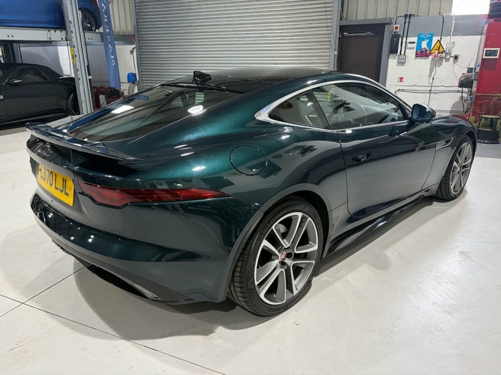 Jaguar F-Type 2.0I R-dynamic Coupe Euro 6 Ss Green #4