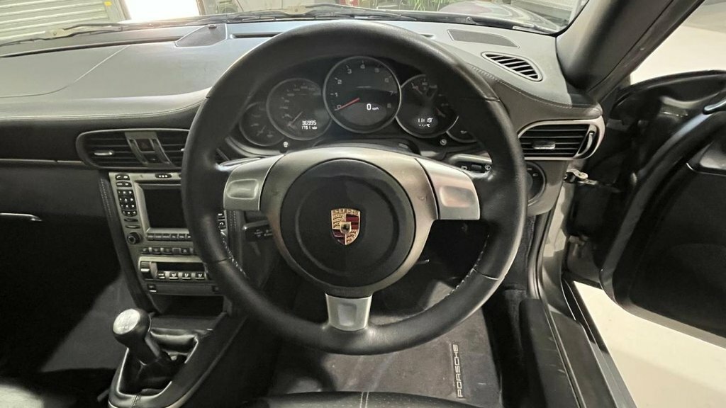 Porsche 911 Carrera 2S Black #12