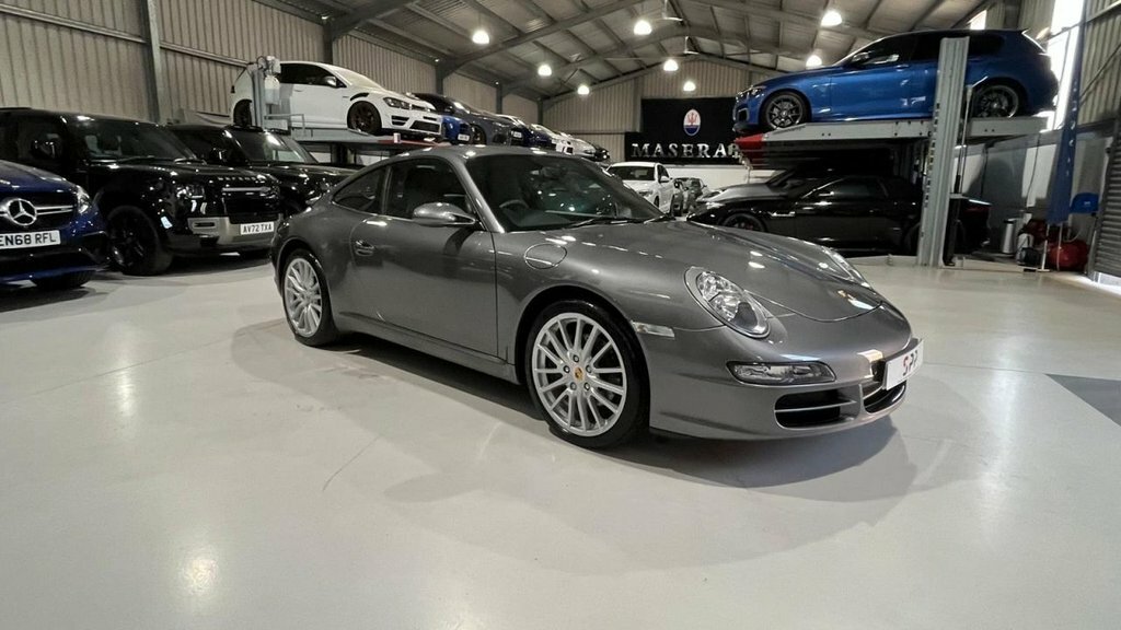 Porsche 911 Carrera 2S Black #7