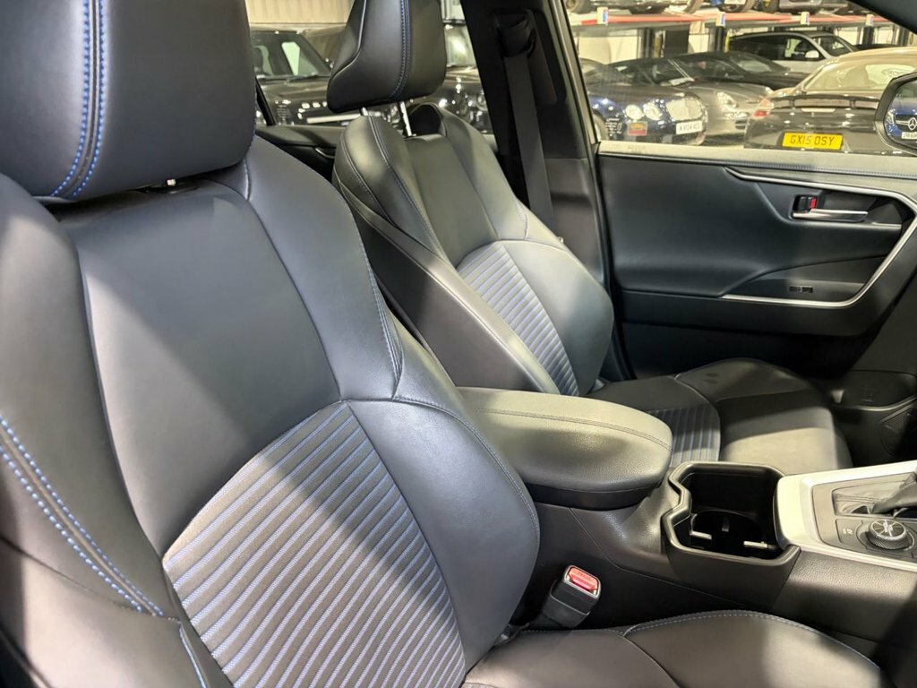Toyota Rav 4 Dynamic Grey #24