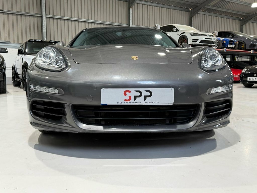 Porsche Panamera 3.0 300 V6 Tiptronic S #7