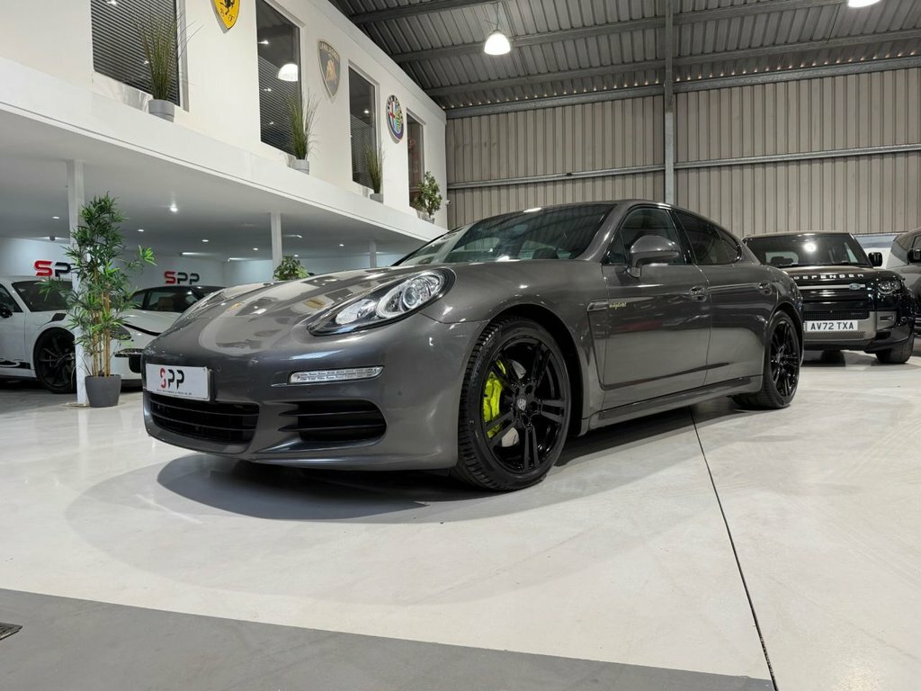 Porsche Panamera 3.0 300 V6 Tiptronic S #26