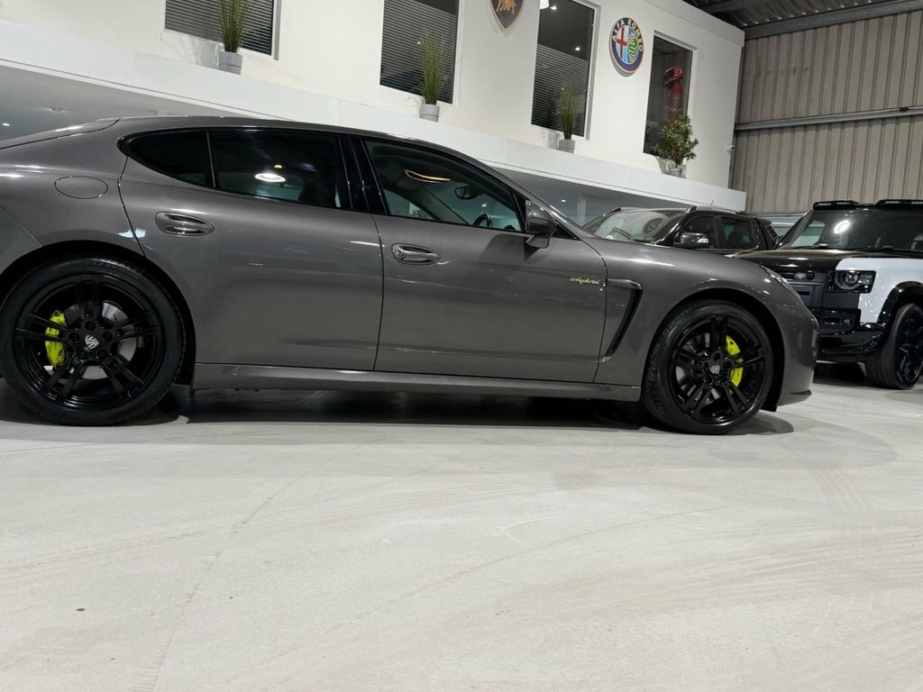 Porsche Panamera 3.0 300 V6 Tiptronic S #34