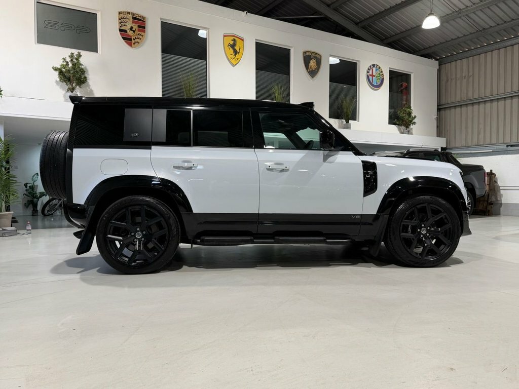 Land Rover Defender 5.0 P525 V8 Suv 4Wd Euro 6 Ss White