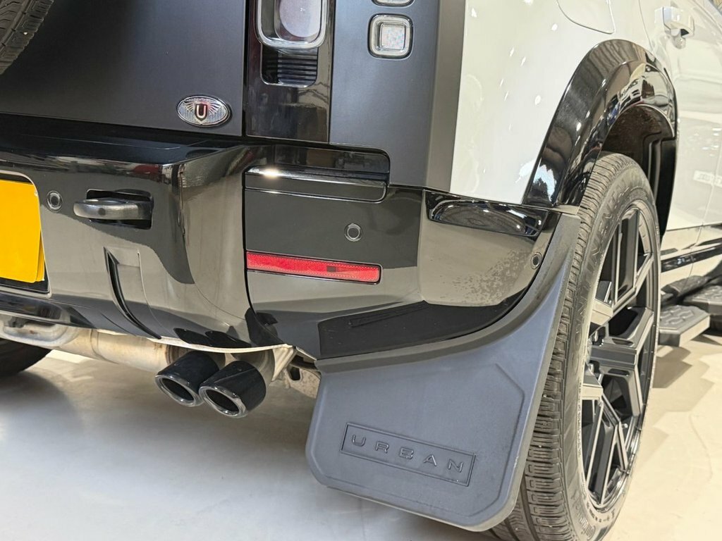 Land Rover Defender P400 Mhev Blue #11