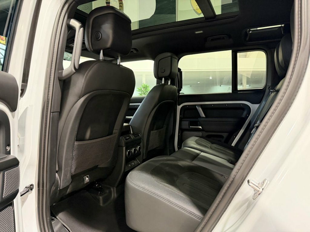 Land Rover Defender P400 Mhev Blue #20
