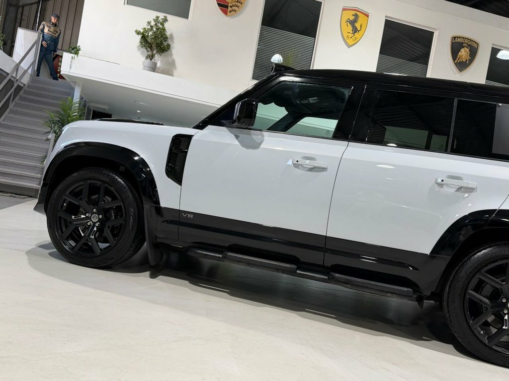 Land Rover Defender 5.0 P525 V8 Suv 4Wd Euro 6 Ss White #5