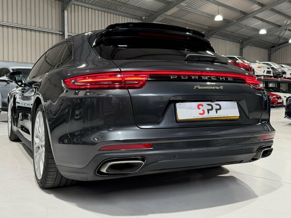 Porsche Panamera Panamera T S E-hybrid Silver #11