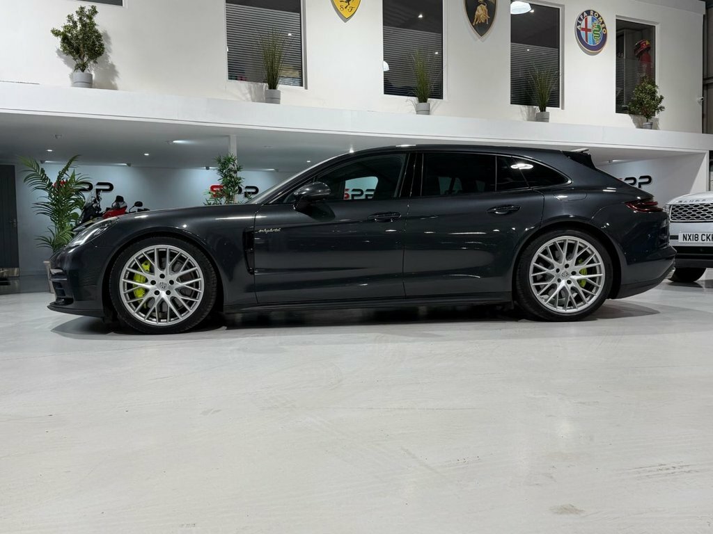 Porsche Panamera Panamera T S E-hybrid Silver #29