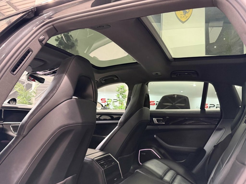 Porsche Panamera Panamera T S E-hybrid Silver #20