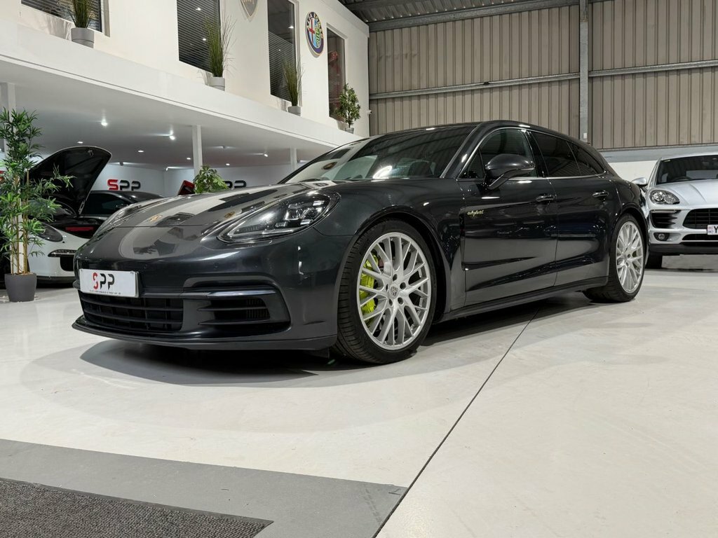 Porsche Panamera Panamera T S E-hybrid Silver #28
