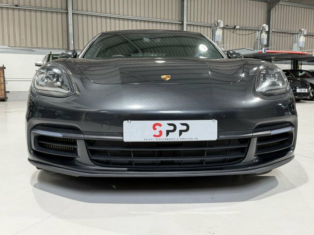 Porsche Panamera Panamera T S E-hybrid Silver #9