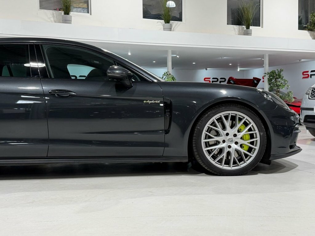 Porsche Panamera Panamera T S E-hybrid Silver #8