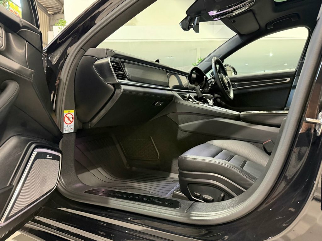 Porsche Panamera 2.9 V6 4 Platinum Edition E-hybrid Pdk Black #13