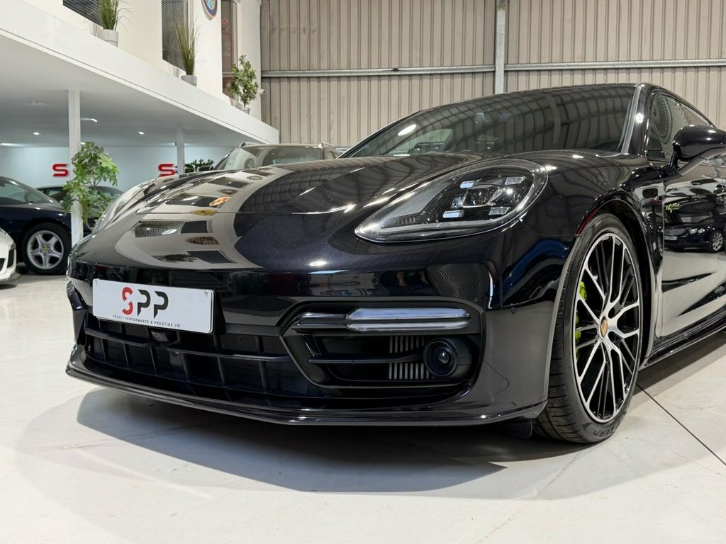 Porsche Panamera 2.9 V6 4 Platinum Edition E-hybrid Pdk Black #9