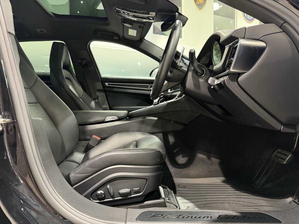 Porsche Panamera 2.9 V6 4 Platinum Edition E-hybrid Pdk Black #50