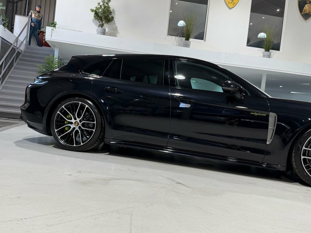 Porsche Panamera 2.9 V6 4 Platinum Edition E-hybrid Pdk Black #34