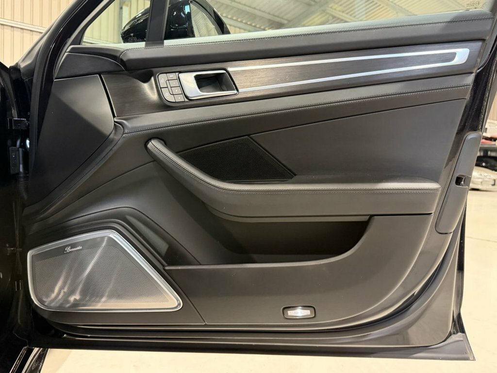 Porsche Panamera 2.9 V6 4 Platinum Edition E-hybrid Pdk Black #28