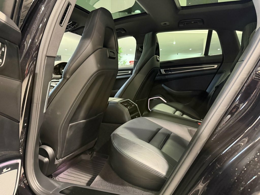 Porsche Panamera 2.9 V6 4 Platinum Edition E-hybrid Pdk Black #26