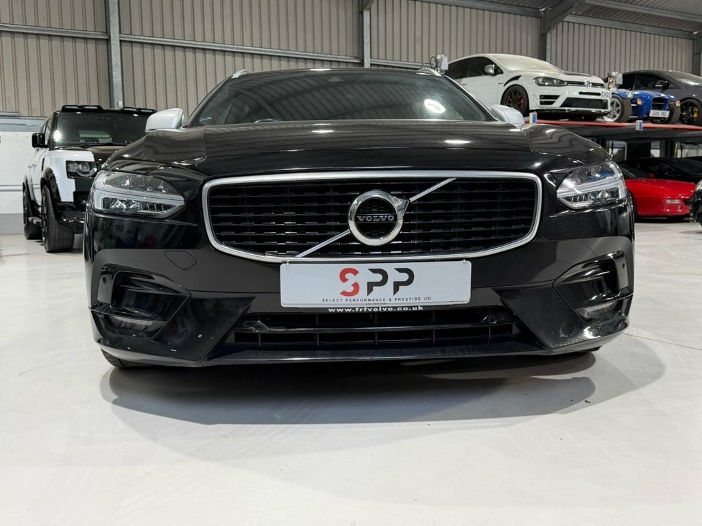 Volvo V90 2.0 D4 Momentum 188 Bhp Silver #7