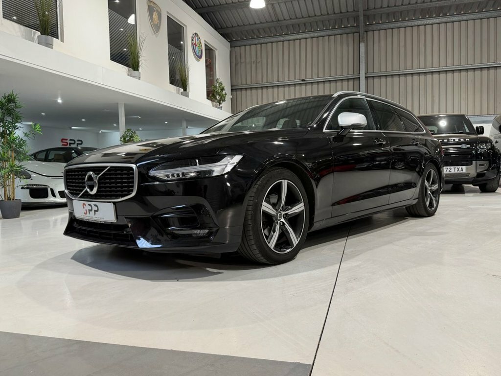 Volvo V90 2.0 D4 Momentum 188 Bhp Silver #24