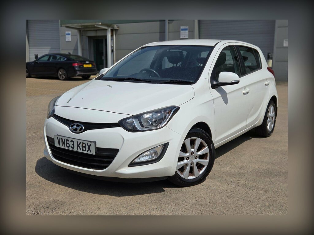 Hyundai I20 1.2 Active Euro 5 White #2
