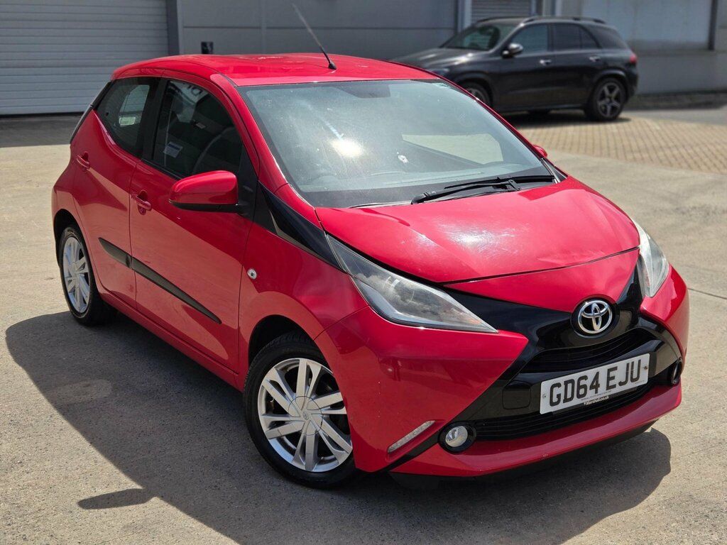Toyota Aygo 1.0 Vvt-i X-pression X-shift Euro 5 Euro 5 Red