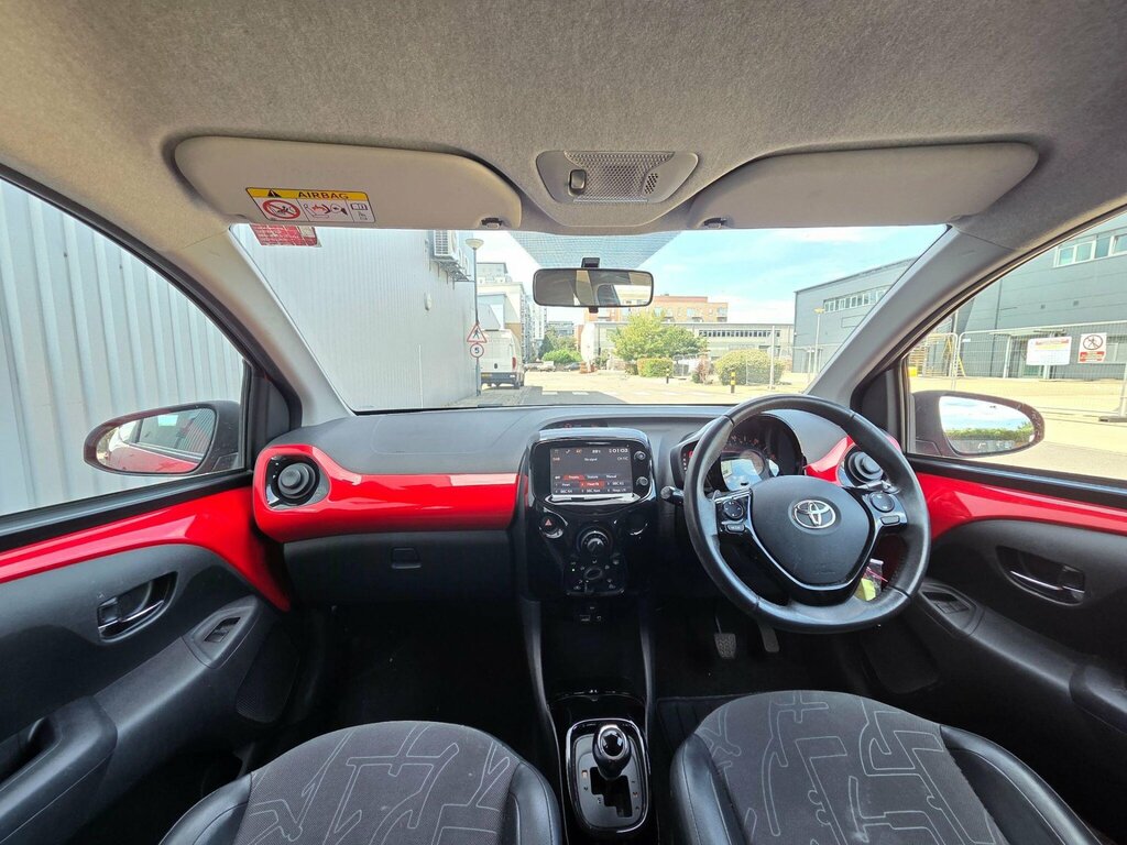 Toyota Aygo 1.0 Vvt-i X-play 3-Dr Blue #22